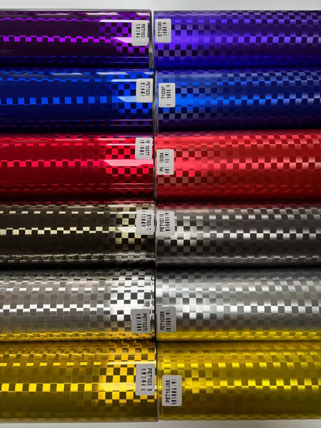 PET10377 Gloss Chrome Checkered Carbon Red